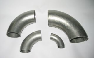 Fabricante de curva em aço inox. Conheça a Danflow, referência em curvas de 1”, 2”, 2,5”, 3” e 4” polegadas com padrão internacional de qualidade.